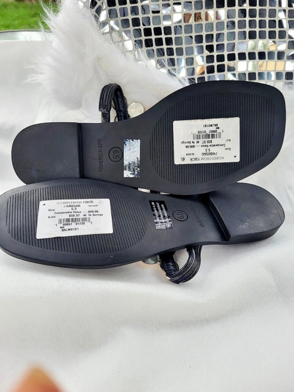 Steve Madden Embellished Black & Gold Sandals US 7.5 - Picture 4 of 4